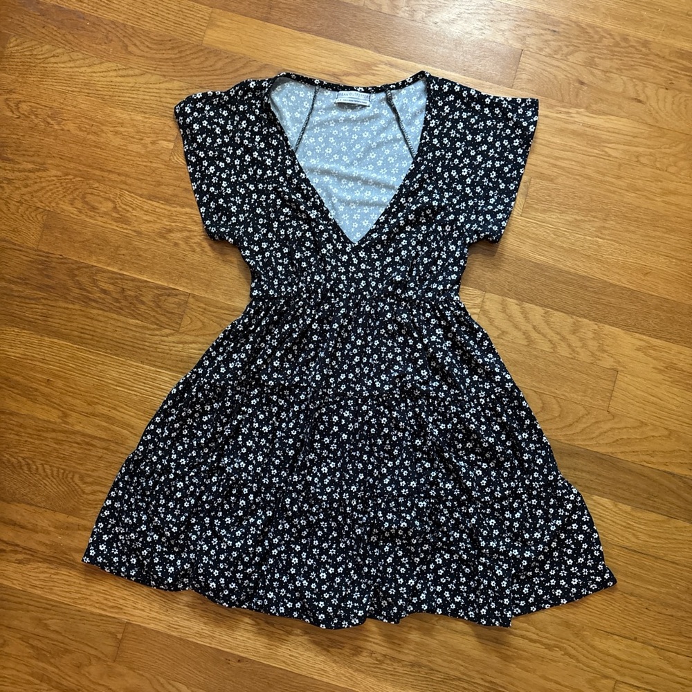 Urban Outfitters Black and White Flutter Sleeve V-Neck Mini Dress